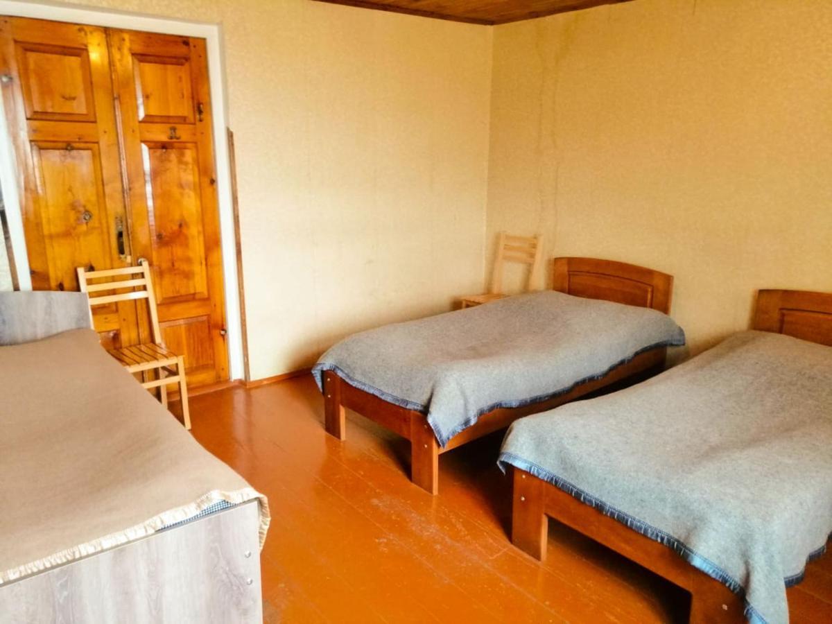 Guesthouse Sagrila Omalo ภายนอก รูปภาพ